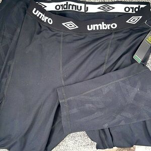 Boys Umbro moisture wicking tights or long underwear 16/18 XL